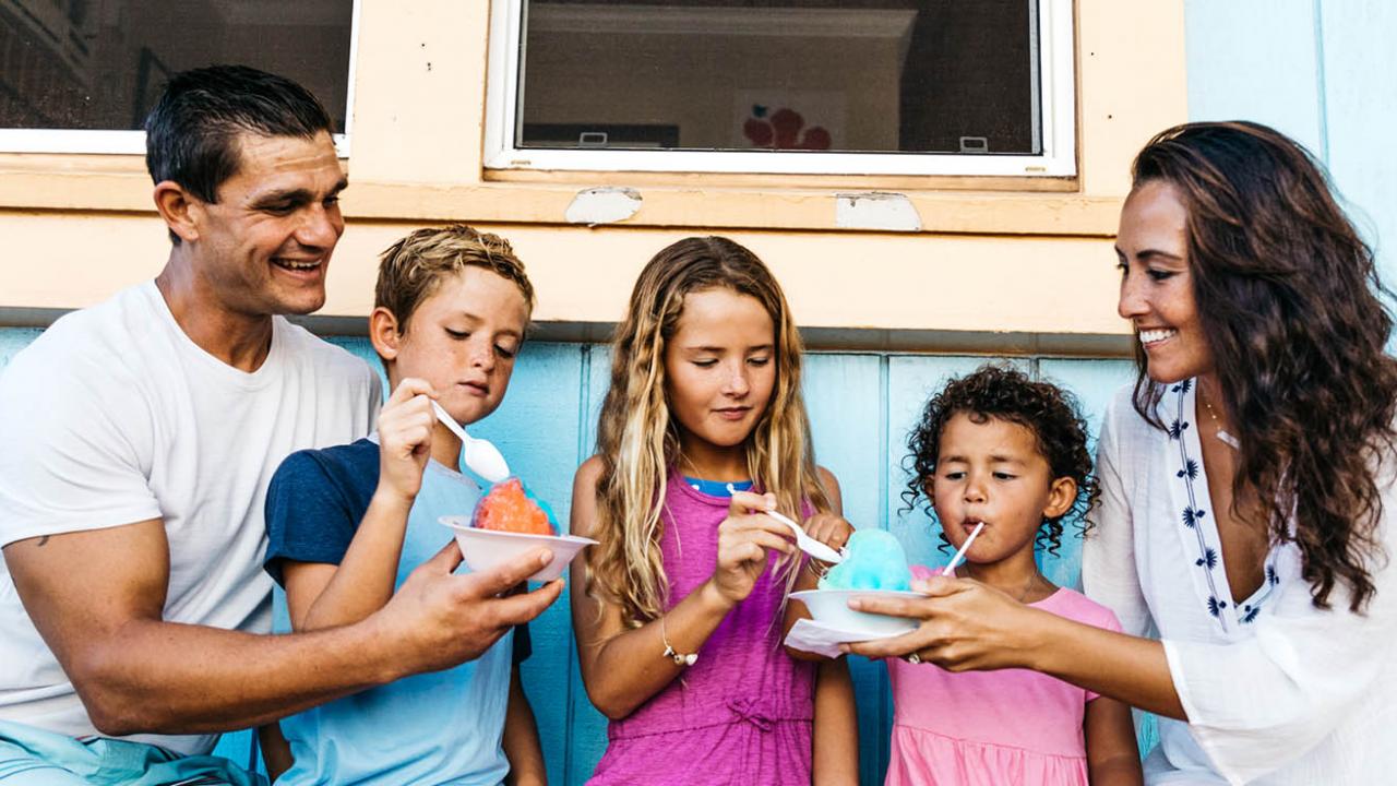 Family eating shave ice