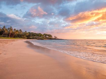 Kaunaʻoa Beach