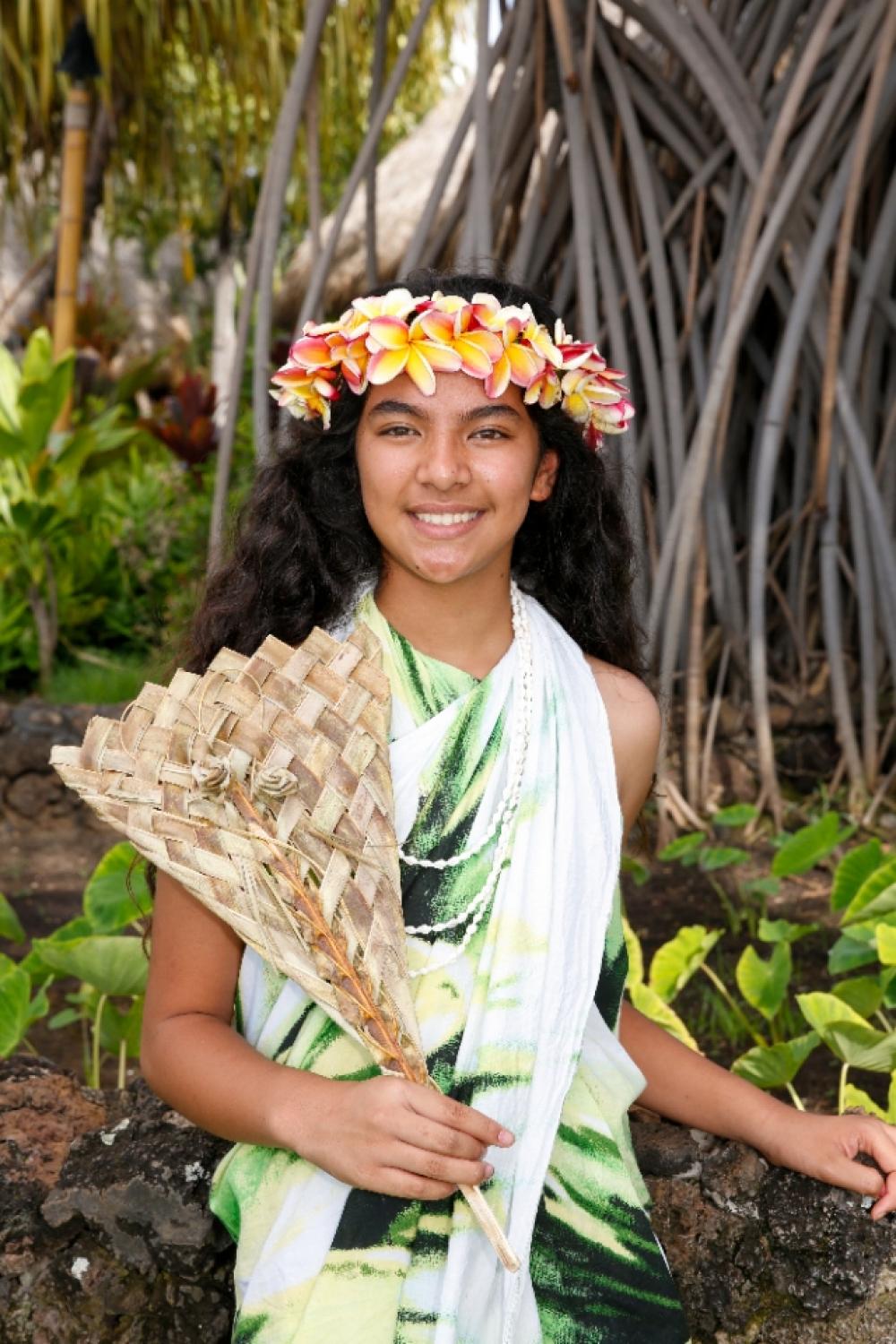 Traditional Coconut Weaving with Maui Grown 808 Go Hawaii Media
