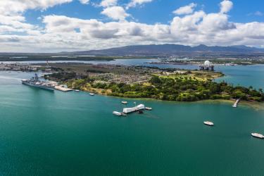 USS Arizona Memorial and Battleship Missouri
